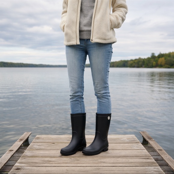 UGG Shoes - UGG Womens Black Waterproof Rain Boots Spain Made Lug Sole Size 9